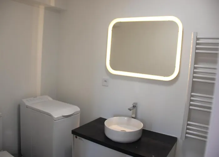 Allee Des Roses בית נופש Saint-Philippe-dʼAiguille